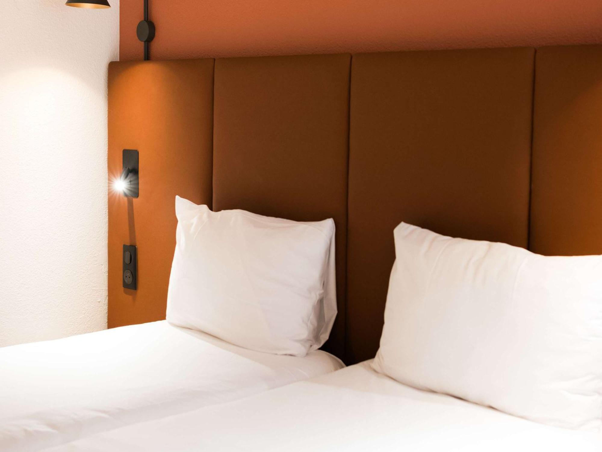 Hotel Ibis Port De Plaisance